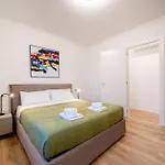 Apartment Guesthost - La Corte Del Pozzo
