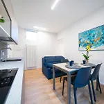 Apartment Guesthost - La Corte Del Pozzo