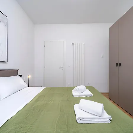 Apartment Guesthost - La Corte Del Pozzo