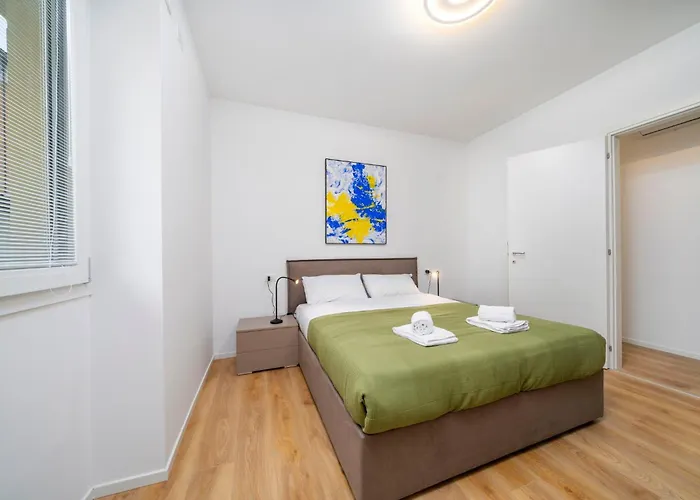 Guesthost - La Corte Del Pozzo Udine