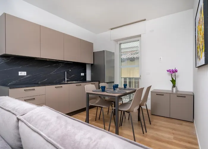 Guesthost - La Corte Del Pozzo * Udine