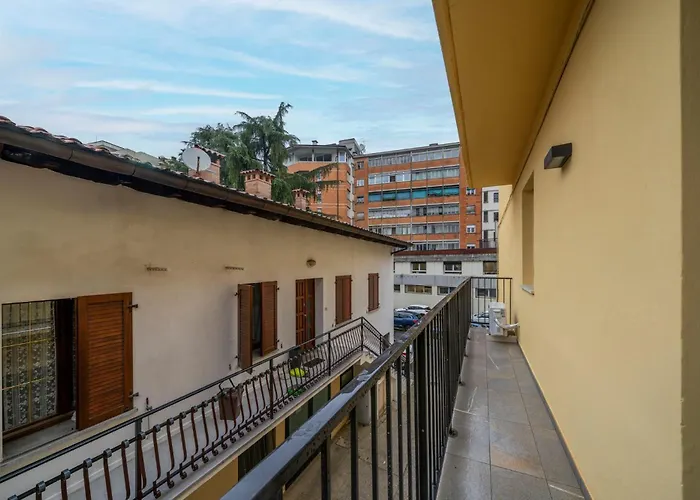 Guesthost - La Corte Del Pozzo Apartment *