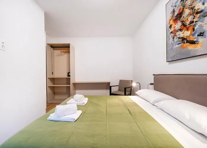 Guesthost - La Corte Del Pozzo Udine