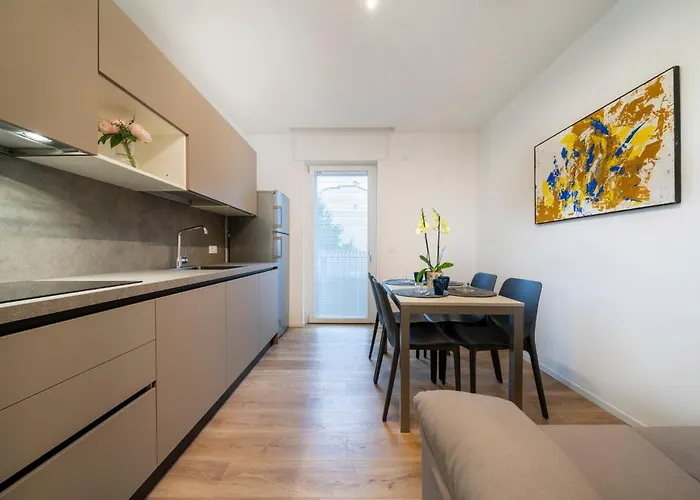 Guesthost - La Corte Del Pozzo *