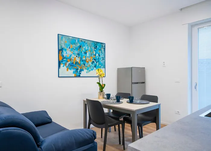 Guesthost - La Corte Del Pozzo *